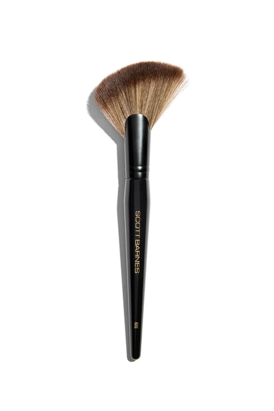 Scott Barnes Brush 66 Powder Sheer Angled Faced Brush