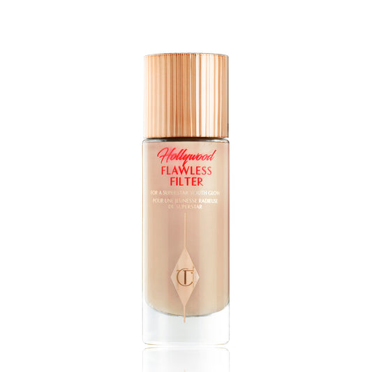 Charlotte Tilbury 
Hollywood Flawless Filter