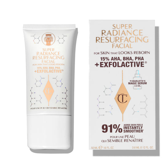 CHARLOTTE TILBURY Super Radiance Resurfacing Facial