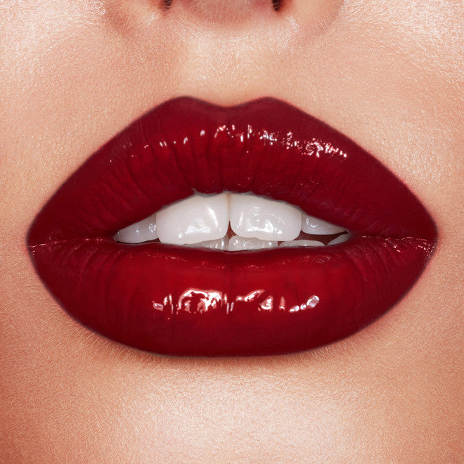 Charlotte Tilbury 
Latex Love
