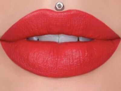 Jeffree Star Cosmetics Velvet Trap Lipstick